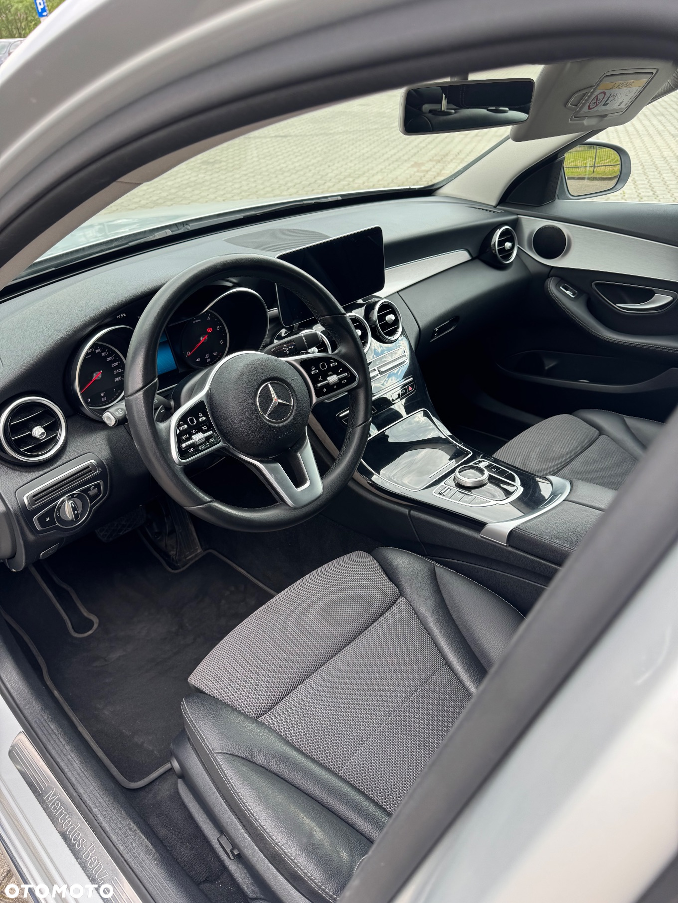 Mercedes-Benz Klasa C 220 d T 9G-TRONIC - 12