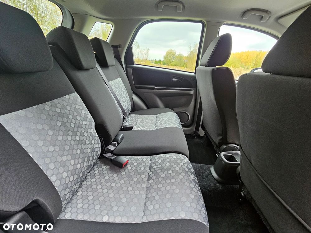 Suzuki SX4 2.0 DDiS 4x4 Style - 33