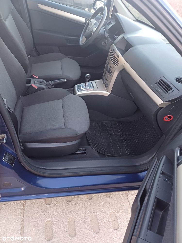 Opel Astra 1.6 Elegance Easytronic - 12