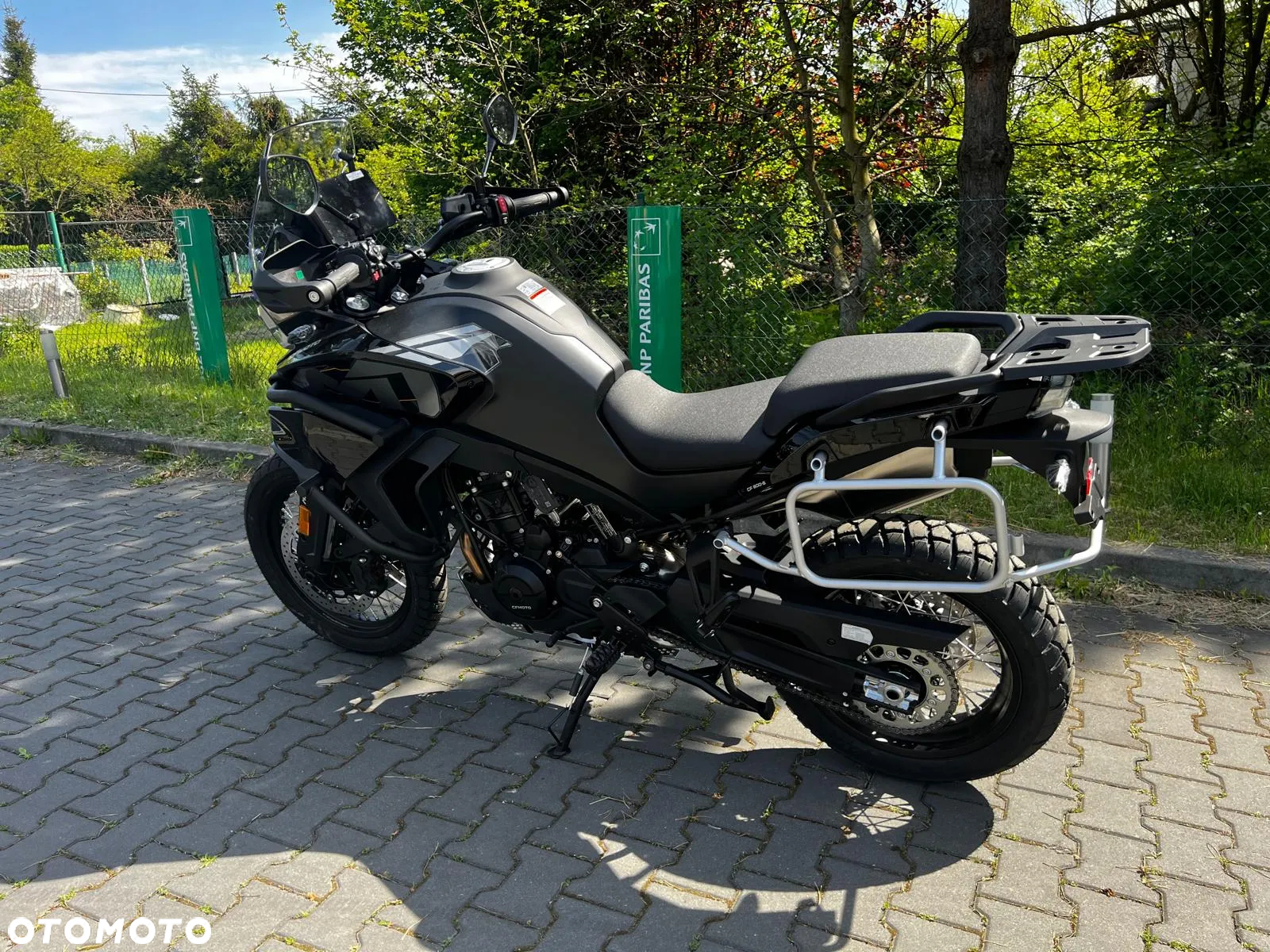 CFMoto MT - 7