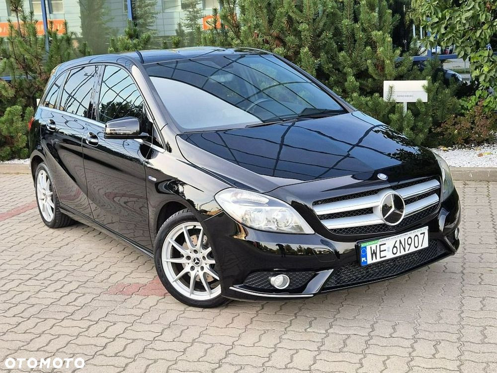 Mercedes-Benz Klasa B 180 - 1