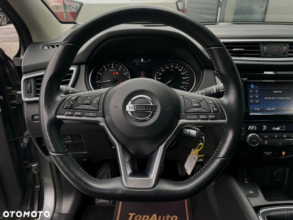 Nissan Qashqai 1.2 DIG-T N-Connecta - 22