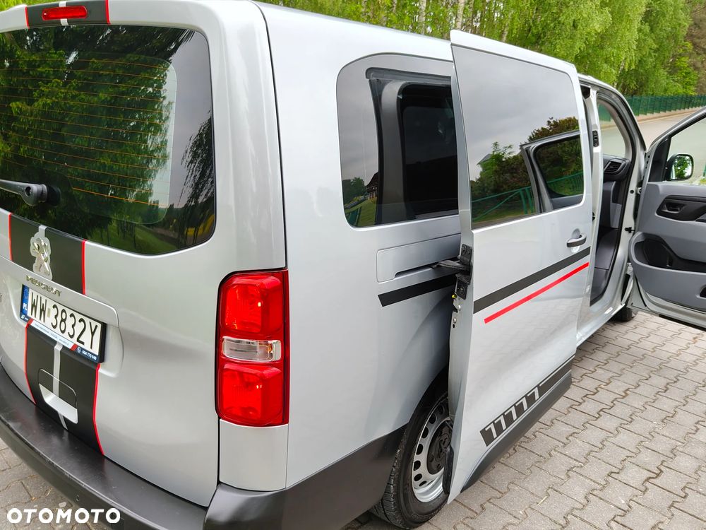 Peugeot Traveller 2.0 BlueHDi Compact Business - 27