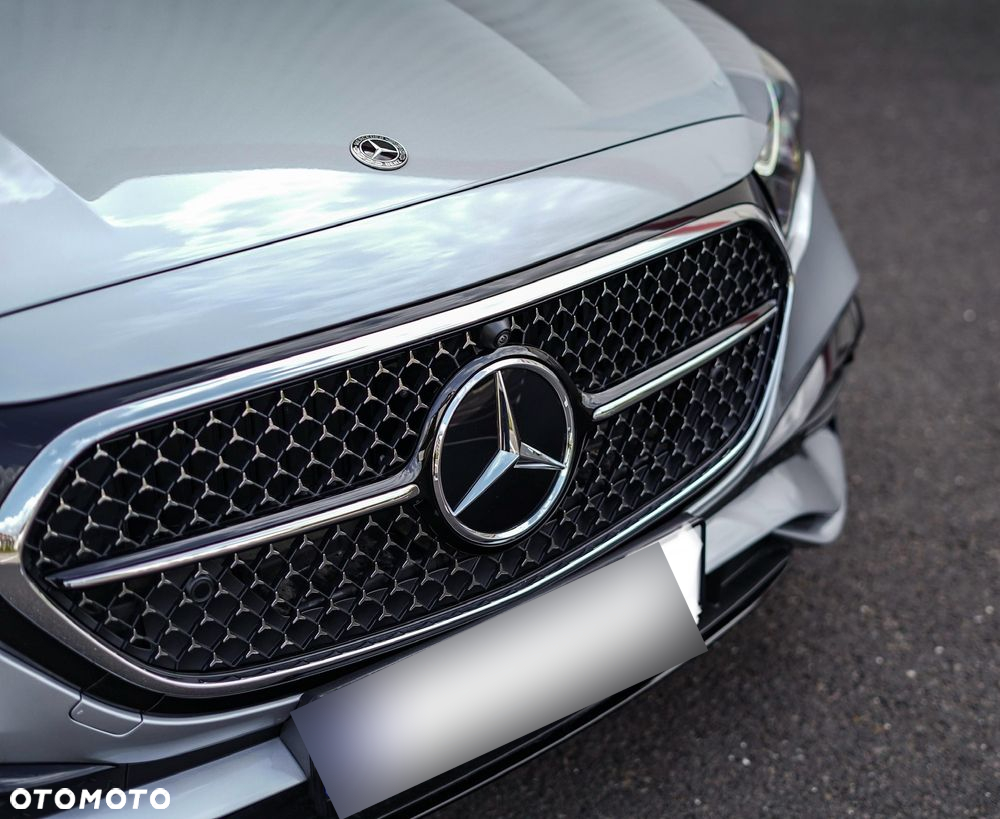 Mercedes-Benz Klasa E 220 d 4-Matic AMG - 24