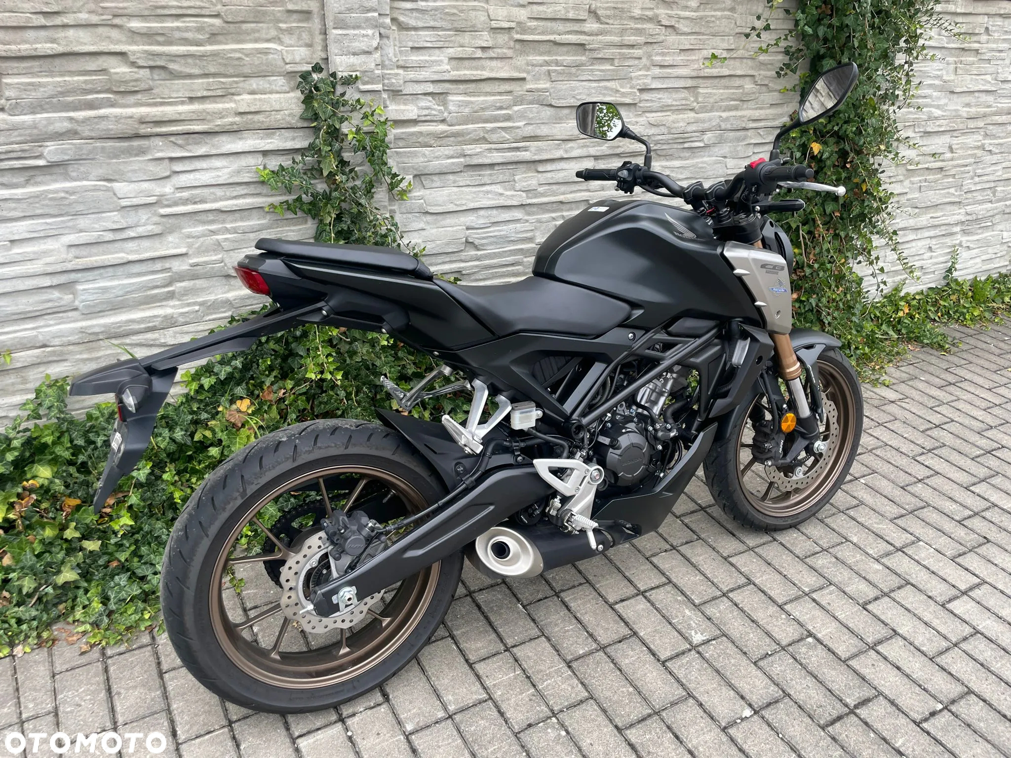 Honda CB - 6