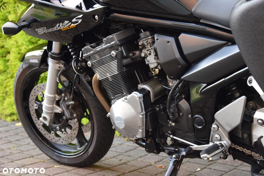 Suzuki Bandit - 13