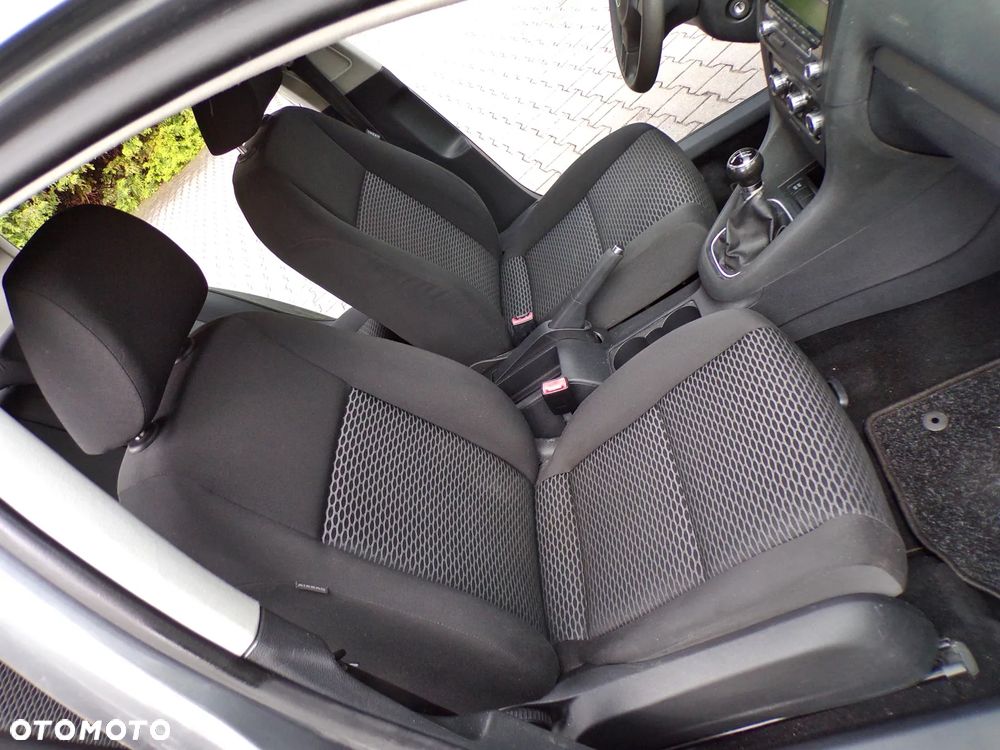 Volkswagen Golf 1.4 Trendline - 21