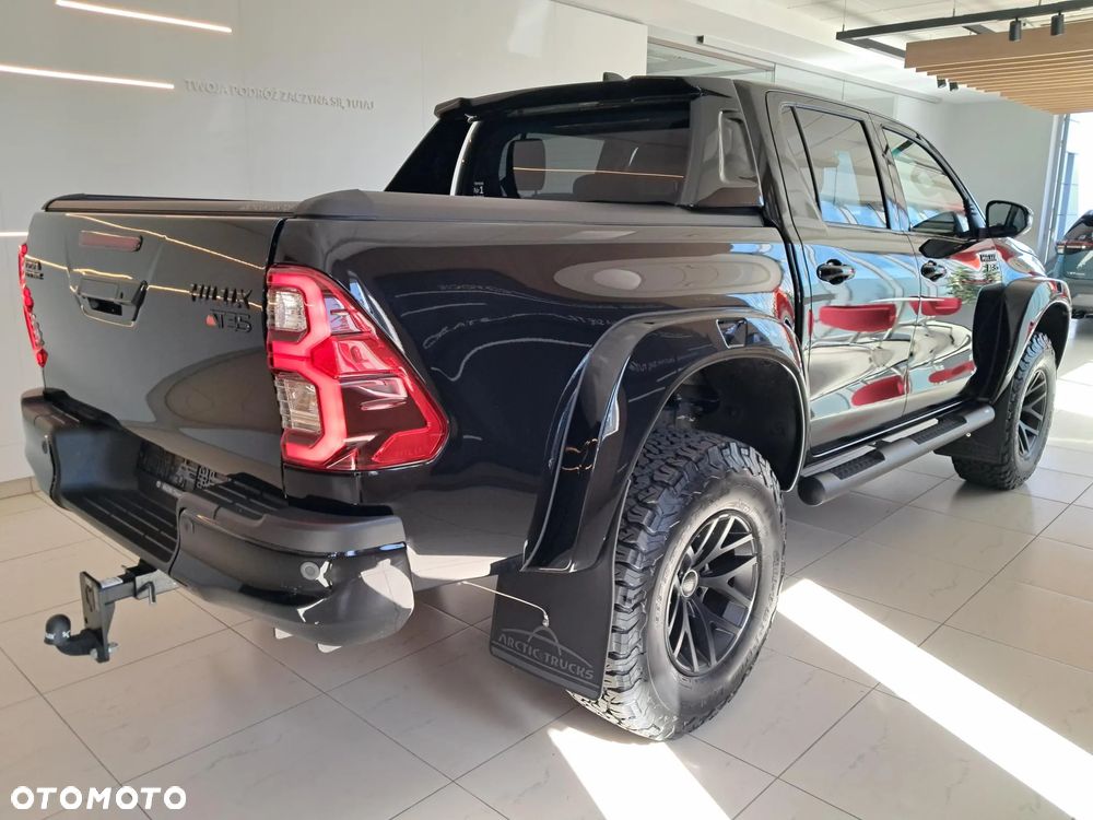 Toyota Hilux 2.8 D-4D Double Cab SR5+ 4x4 - 22