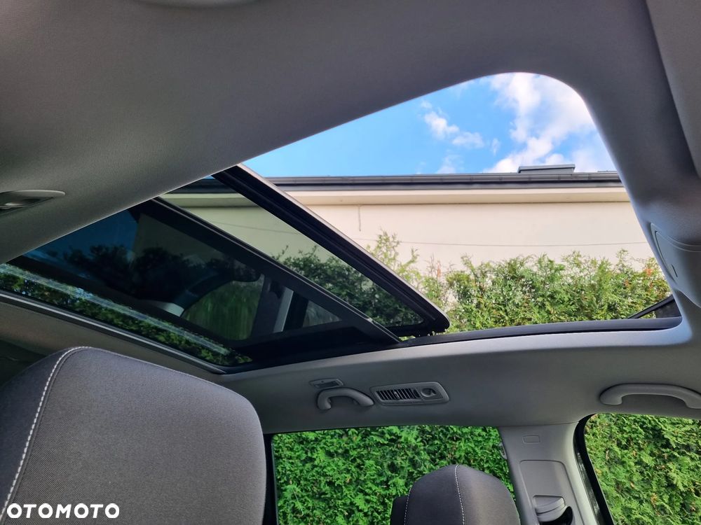 Volkswagen Sharan 1.4 TSI BlueMotion Technology Cup - 8