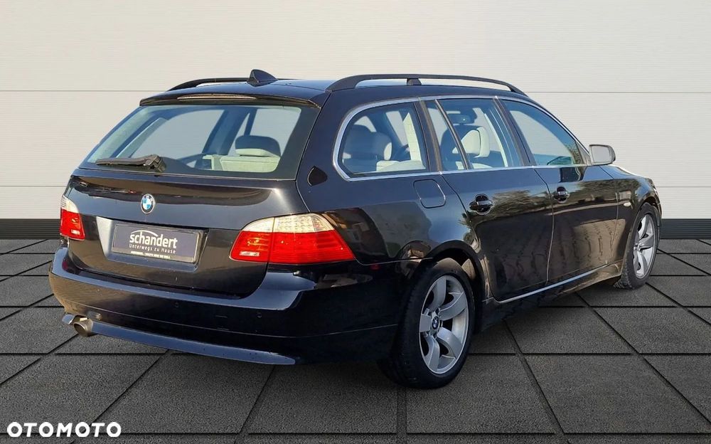 BMW Seria 5 520d Touring Edition Exclusive - 2
