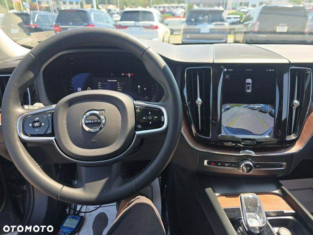Volvo XC 60 B5 B AWD Ultimate Dark - 6