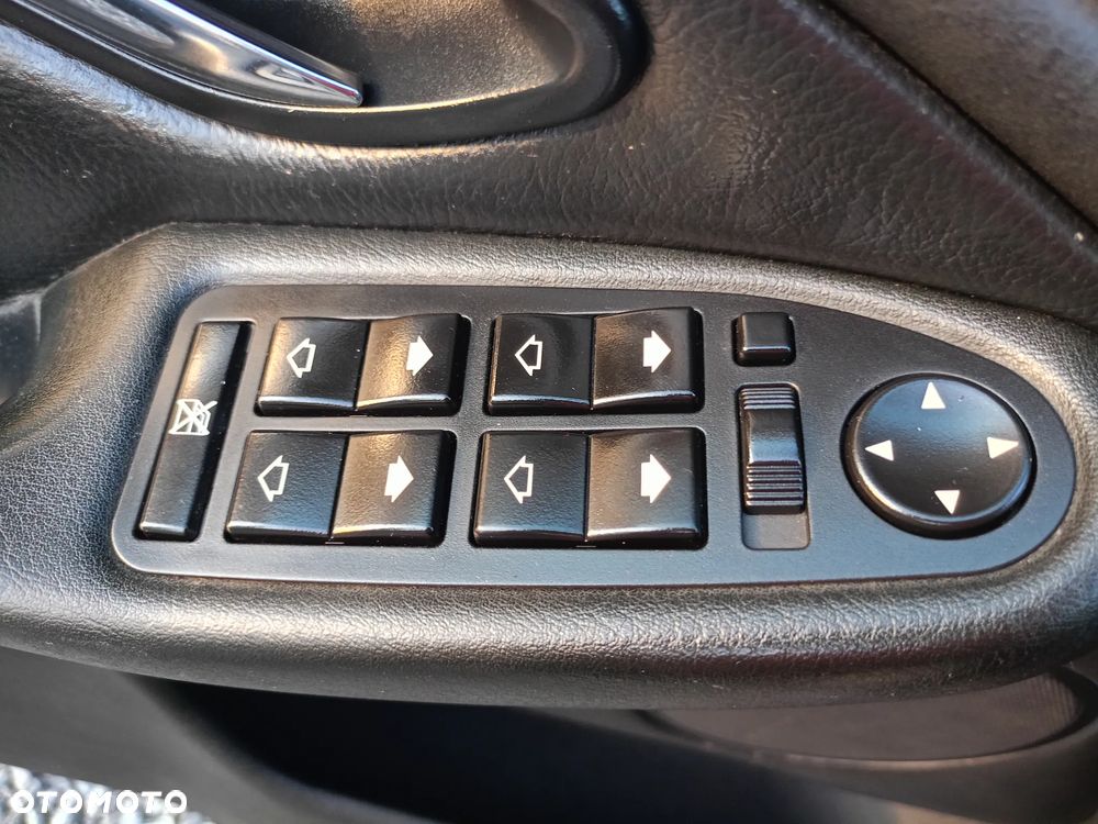BMW Seria 5 - 24