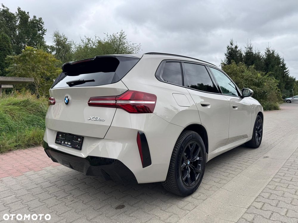 BMW X3 20 xDrive - 4