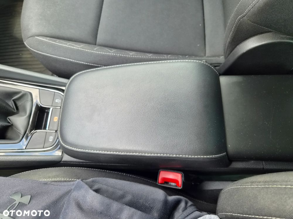 Skoda Karoq 1.5 TSI ACT 4x2 Ambition - 38