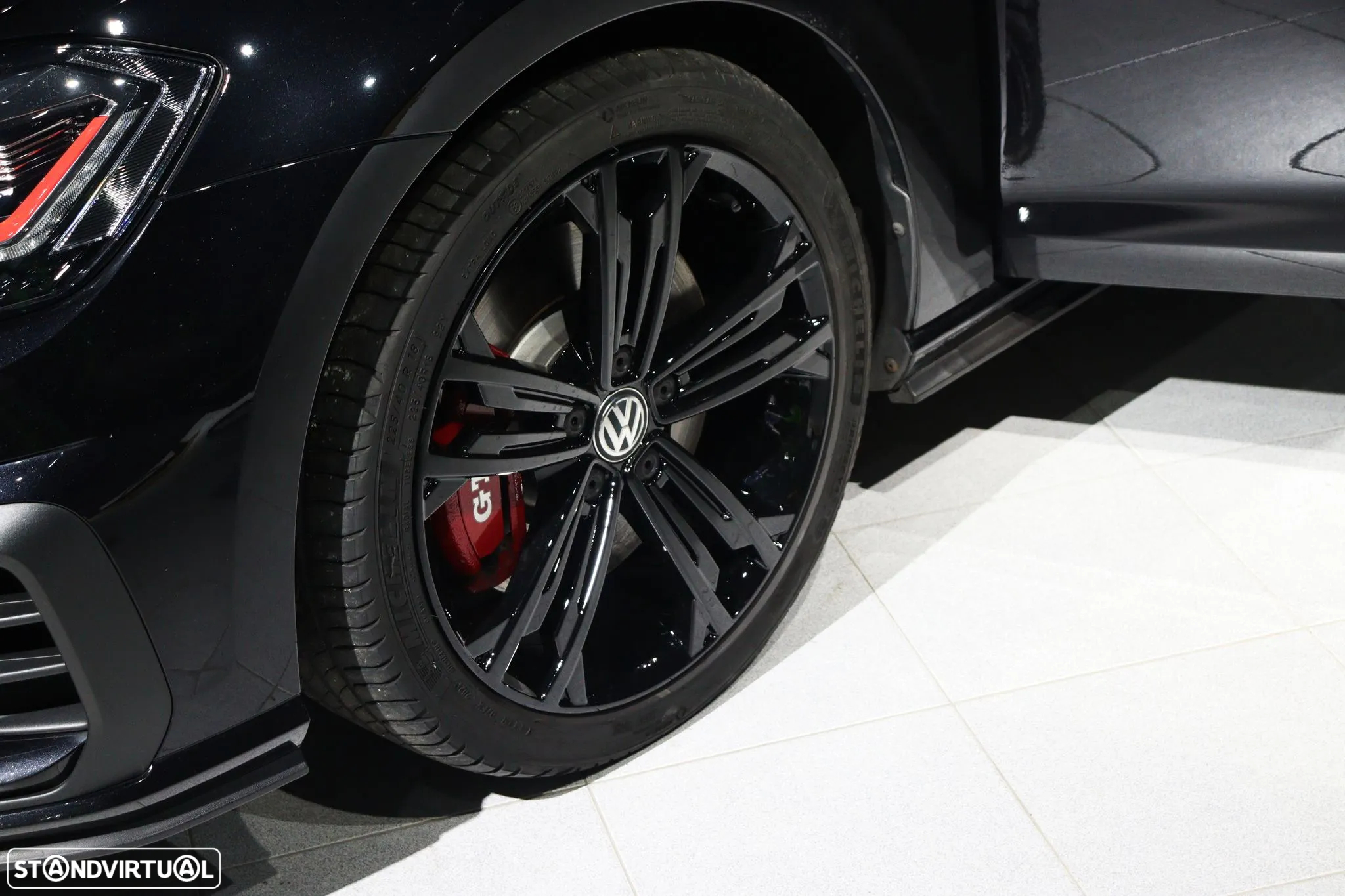VW Golf 2.0 TSI GTI DSG Performance - 10