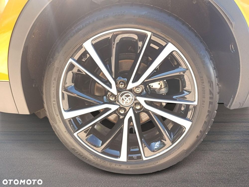 Toyota C-HR 1.8 Hybrid Executive - 32