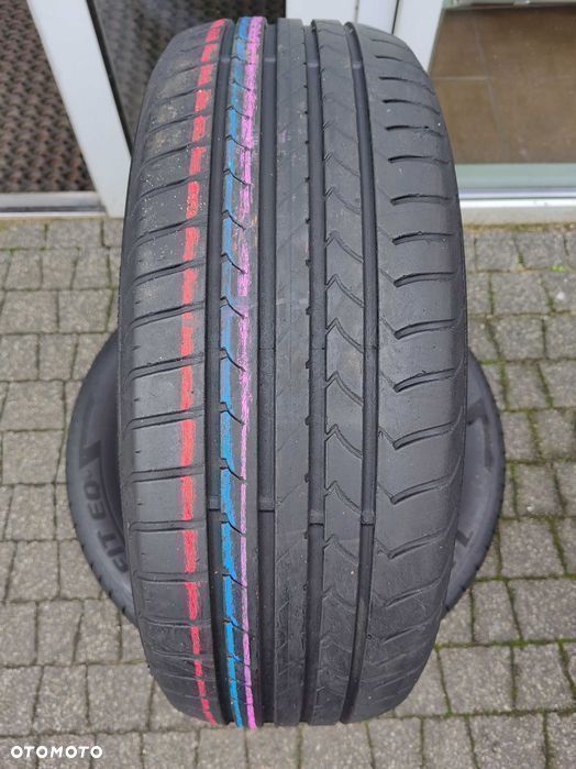 205/60R16 96H Goodyear Efficientgrip opona letnia pojedyncza - 1