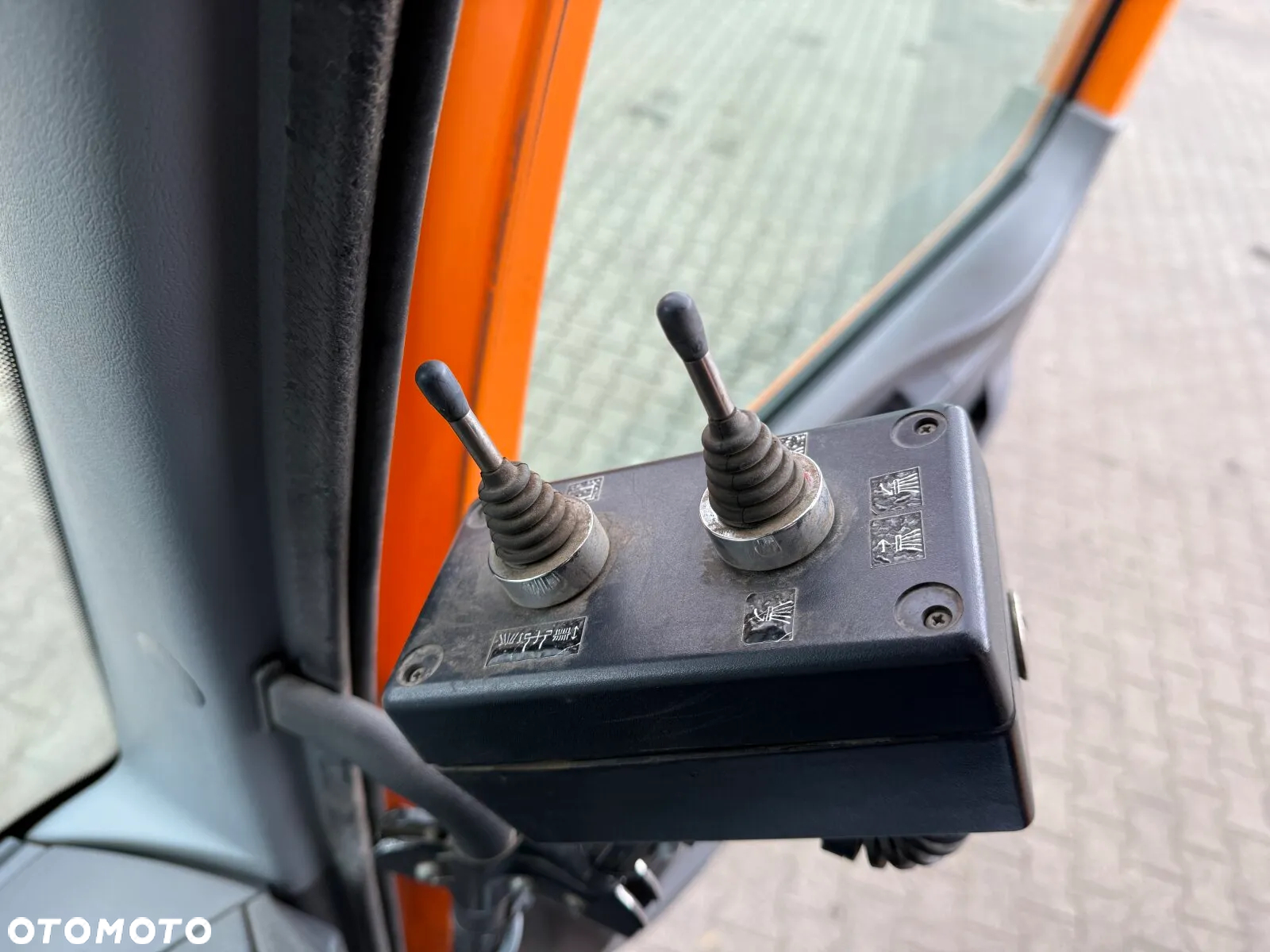 Mercedes-Benz ATEGO 1324 4x2 EURO5 ZAMIATARKA FAUN VIAJET 6R/L - 18