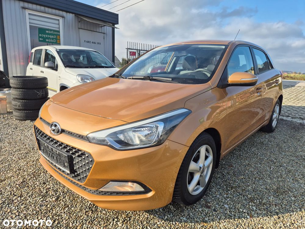 Hyundai i20 blue 1.2 Classic - 1