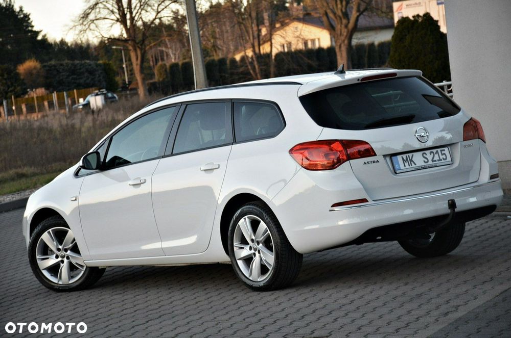 Opel Astra - 13