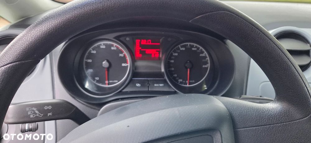 Seat Ibiza 1.4 16V Reference - 13