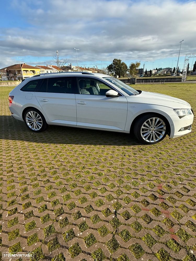 Skoda Superb Break 2.0 TDI Laurin&Klement DSG - 5