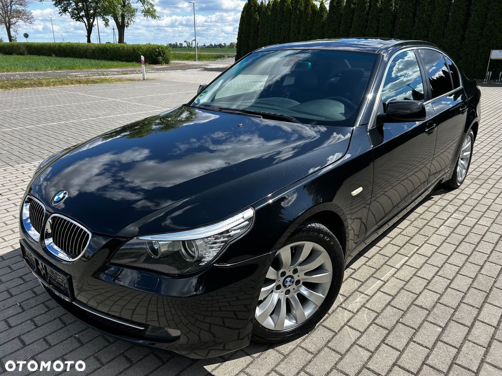 BMW Seria 5 523i Edition Lifestyle - 1