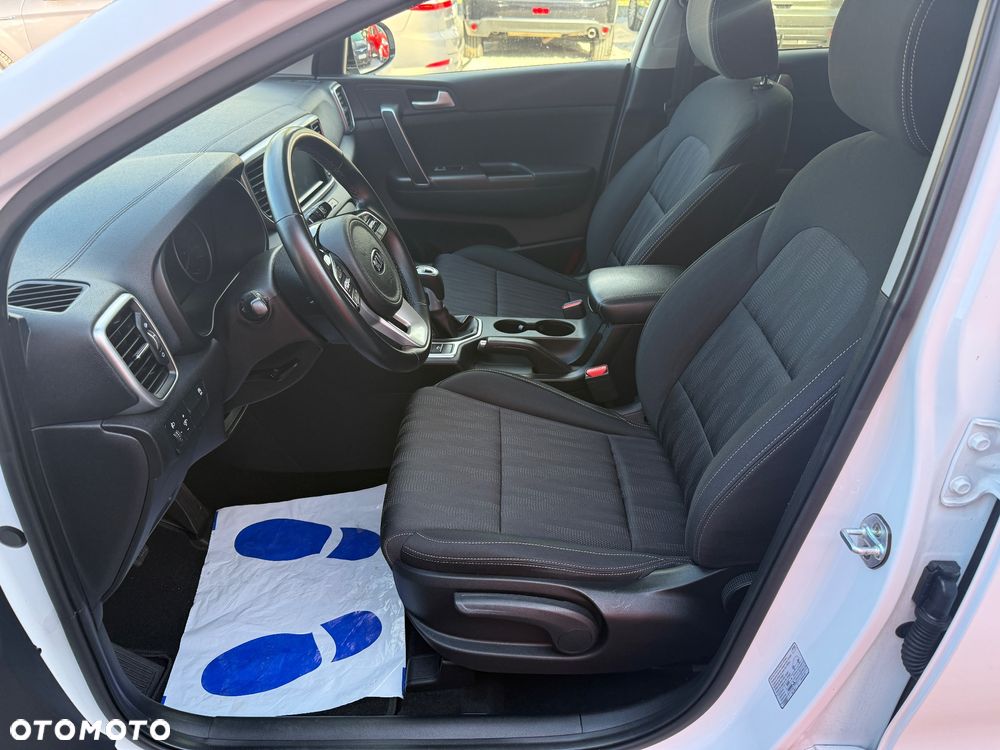 Kia Sportage 1.6 GDI 2WD Black Edition - 5