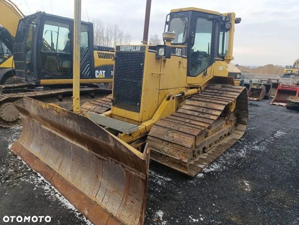 Caterpillar D5H - 2