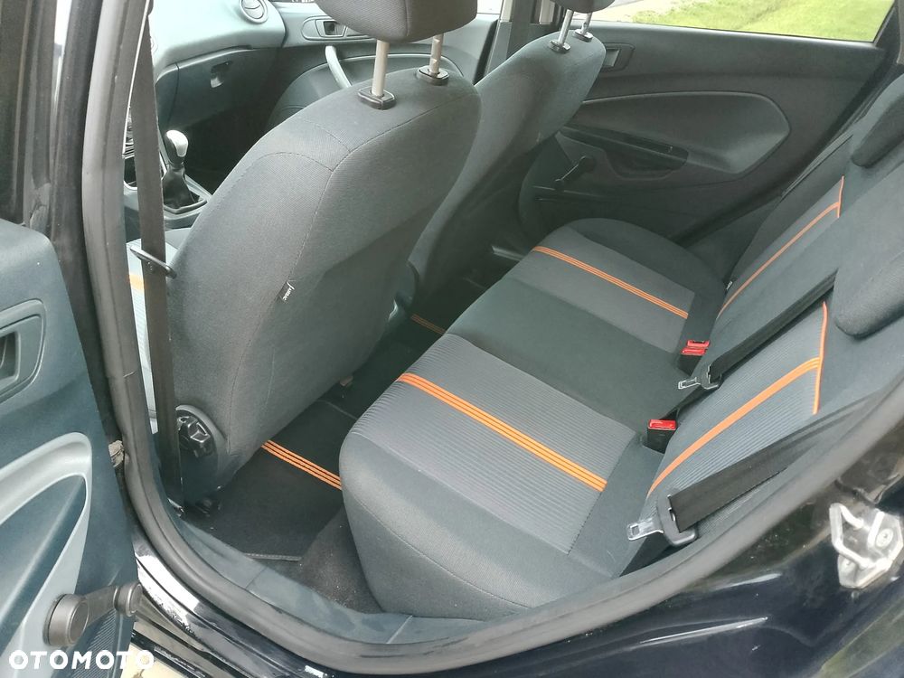 Ford Fiesta - 13