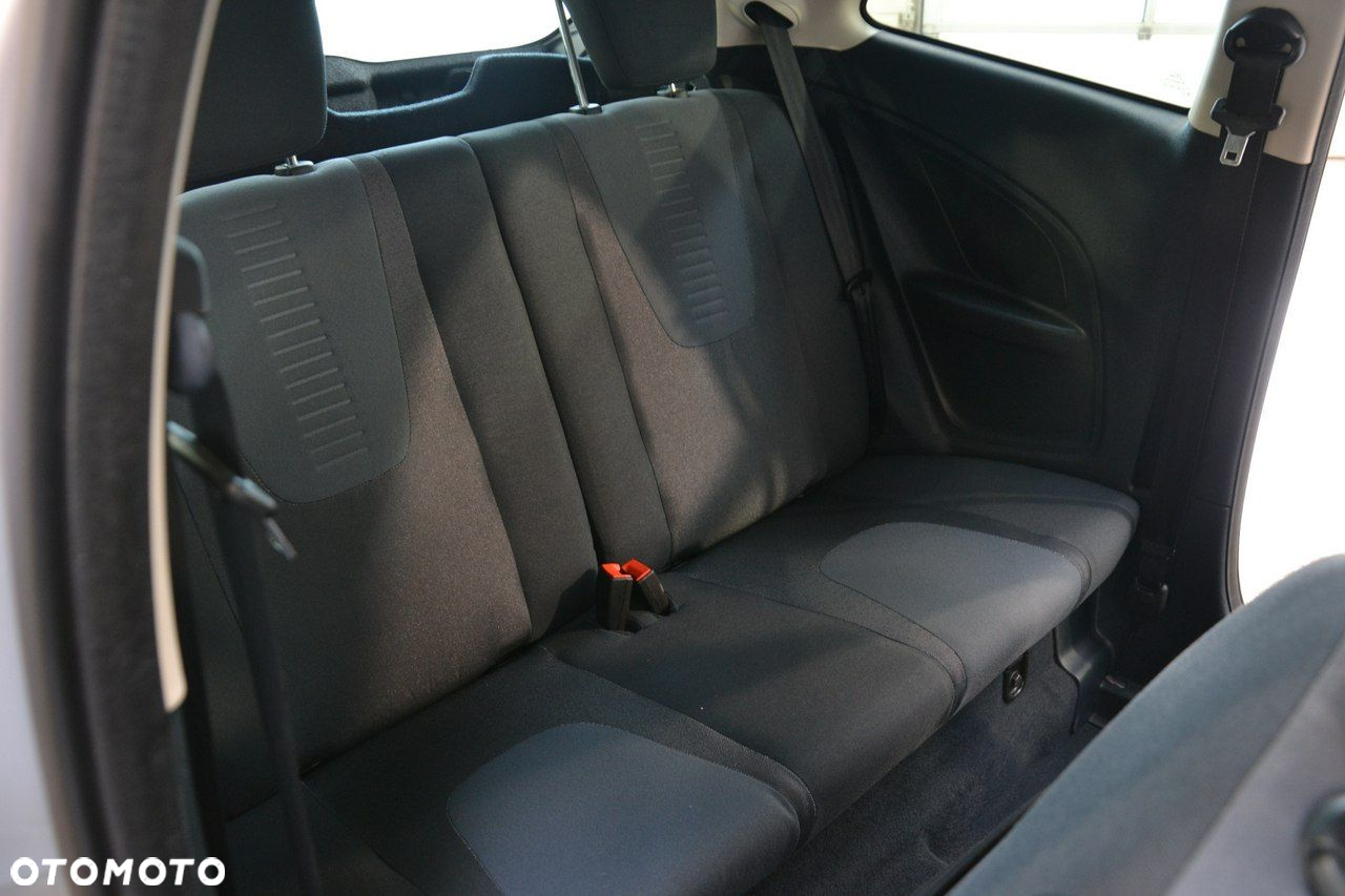 Ford KA - 21