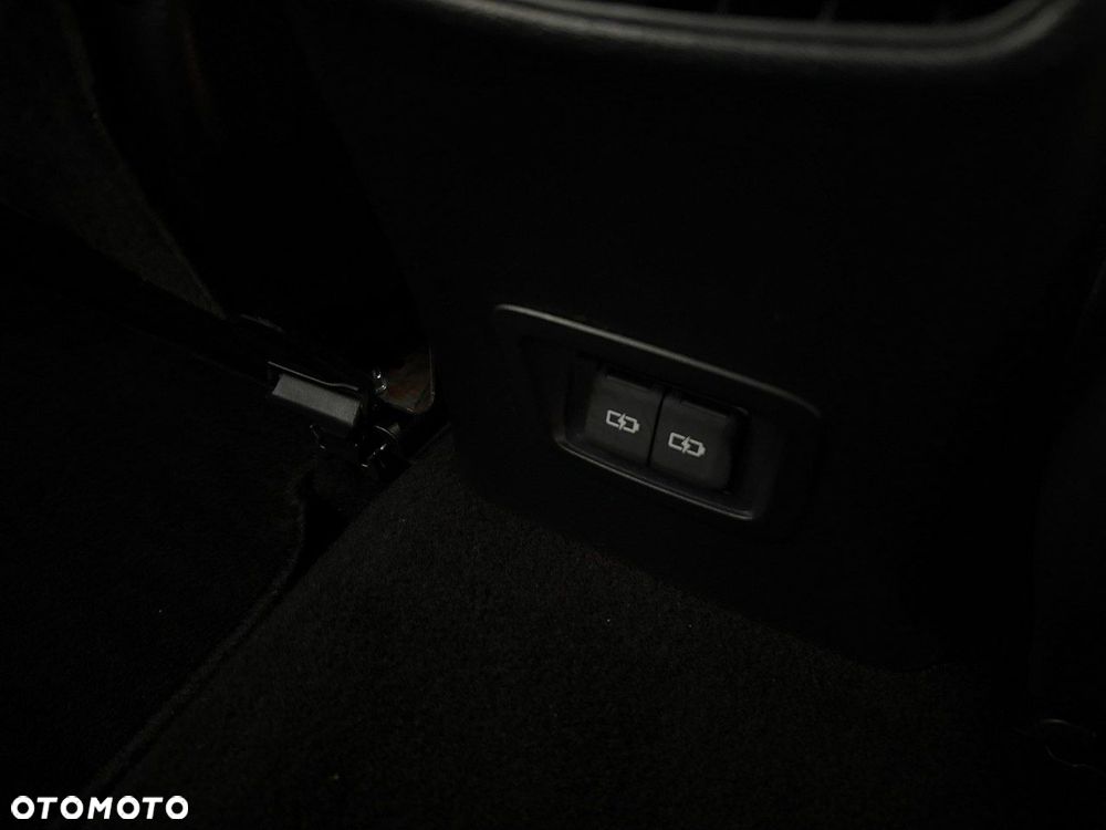 Toyota Corolla 1.5 Style MS - 13