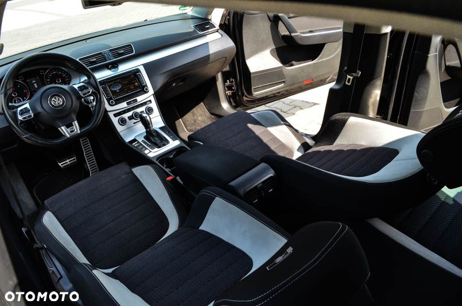 Volkswagen Passat Variant 2.0 TDI DSG BlueMotion Technology R-Line - 36