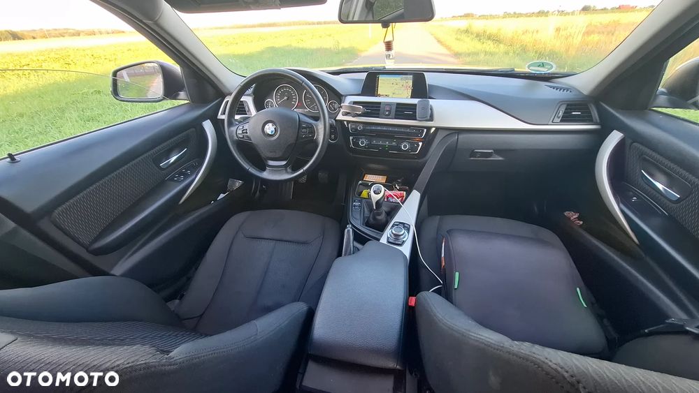 BMW Seria 3 - 8