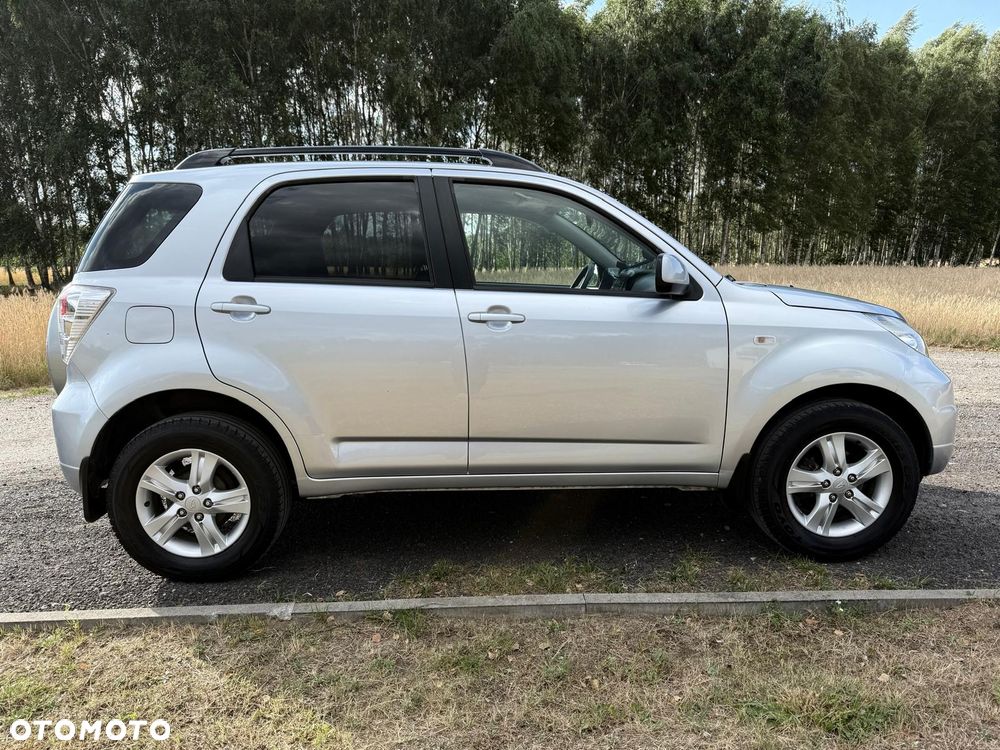 Daihatsu Terios 2WD Top Limited - 10