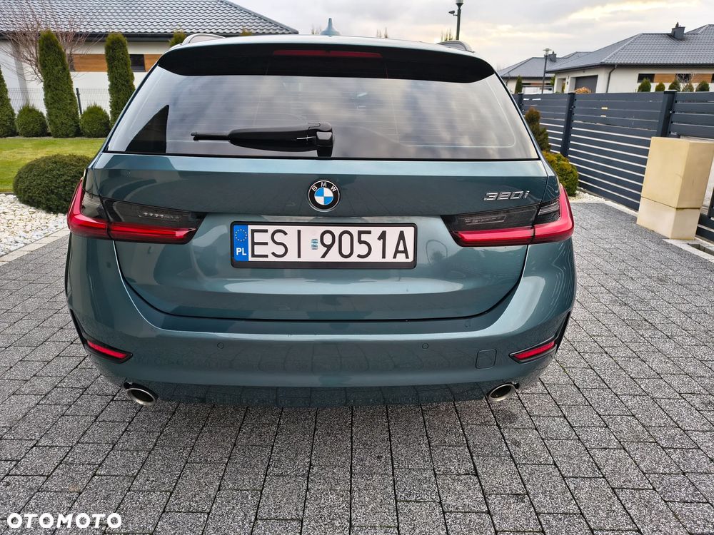 BMW Seria 3 320i Sport Line Shadow - 10