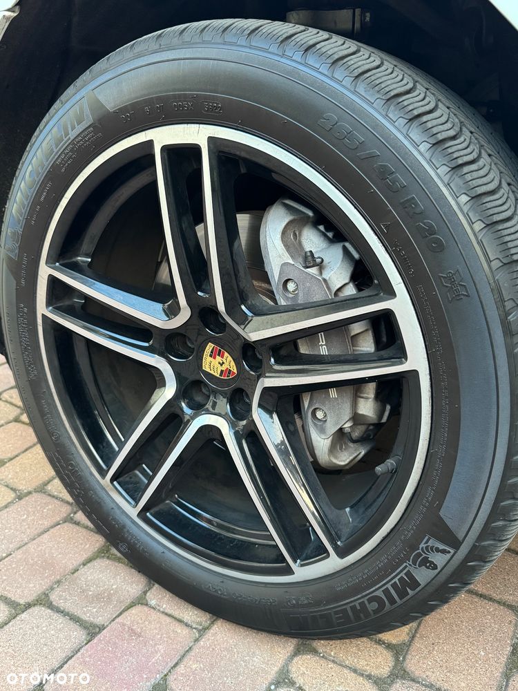 Porsche Macan Standard - 20