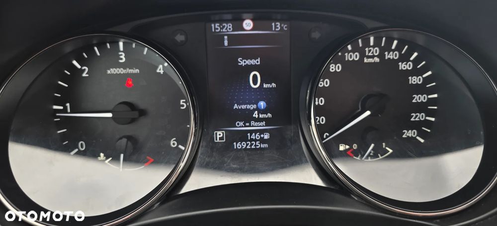 Nissan X-Trail 1.7 dCi Tekna 2WD Xtronic 7os - 28