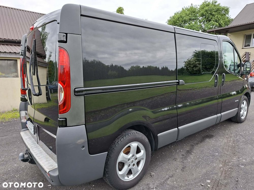 Renault Trafic - 12
