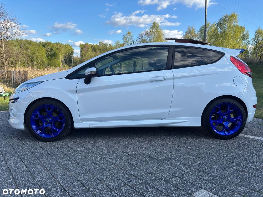 Ford Fiesta 1.6 Sport - 2
