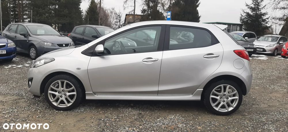 Mazda 2 - 14