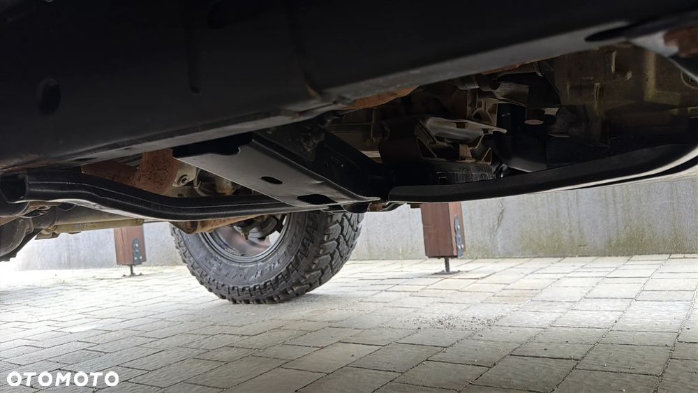 Jeep Wrangler - 12