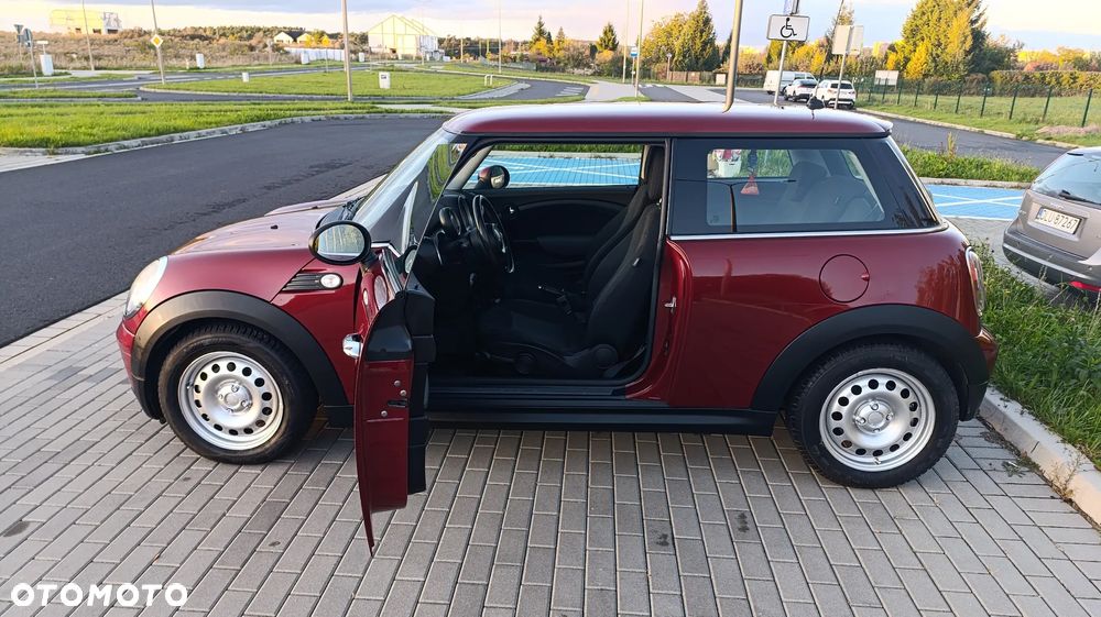 MINI ONE Standard - 16