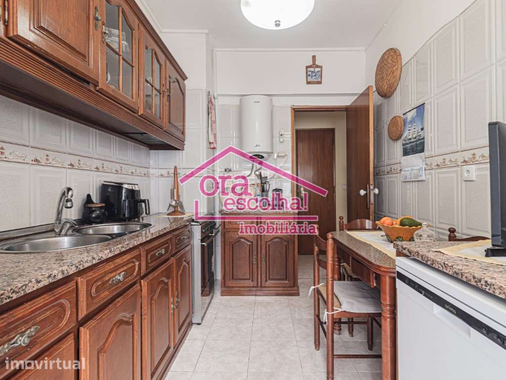 Apartamento T3 com 100 m2 na Cruz de Pau - Amora! - Grande imagem: 2/16