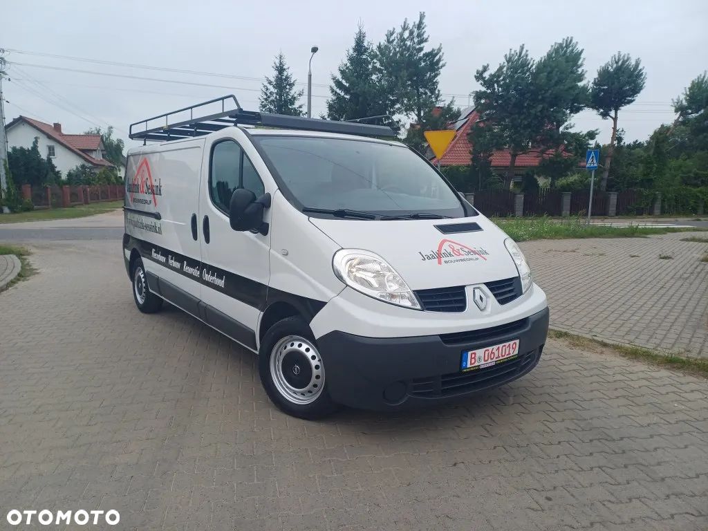Renault Trafic - 1