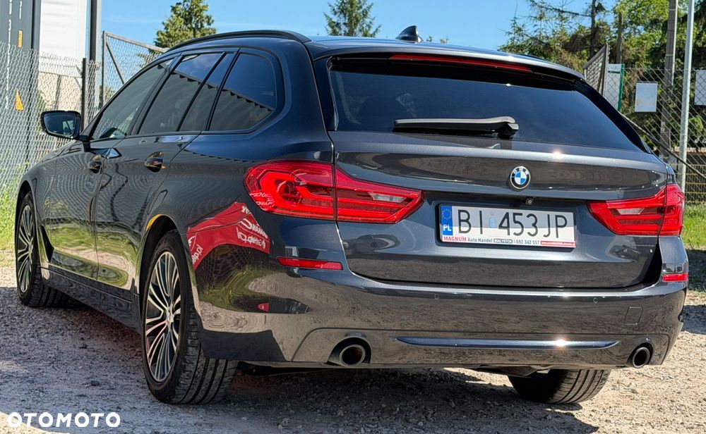 BMW Seria 5 520d M Sport Edition - 36