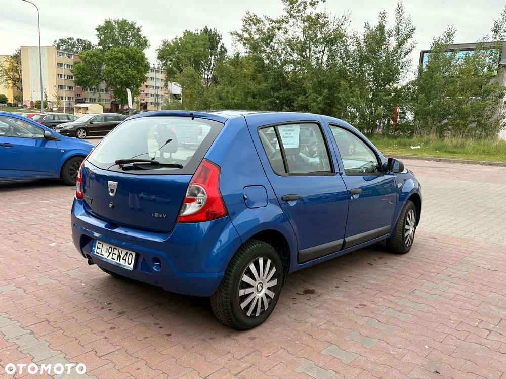 Dacia Sandero 1.2 16V - 15