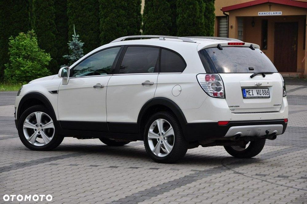 Chevrolet Captiva - 23