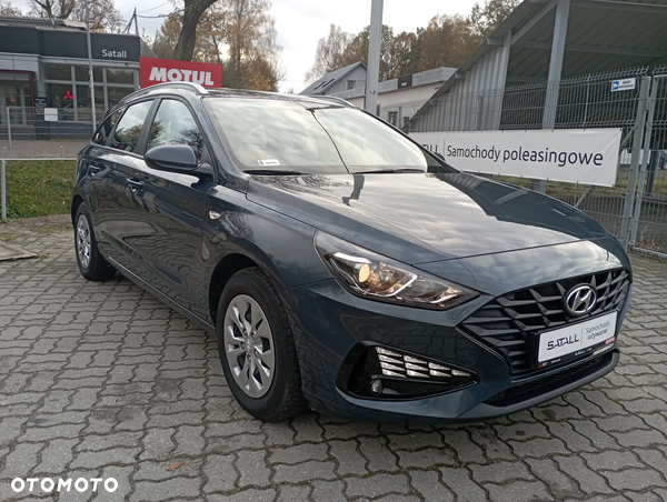 Hyundai i30 1.6 D Classic +