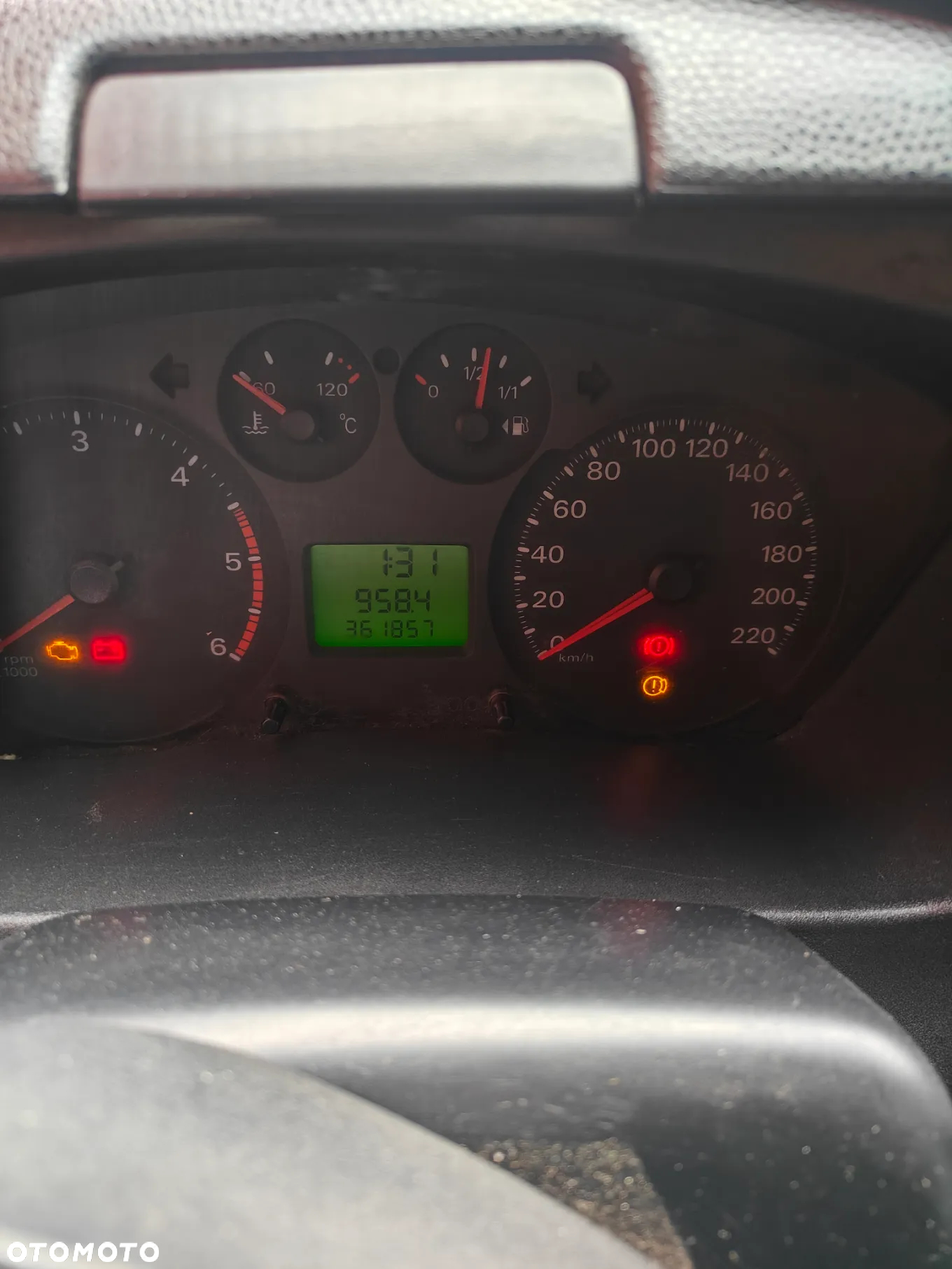 Ford Transit - 12